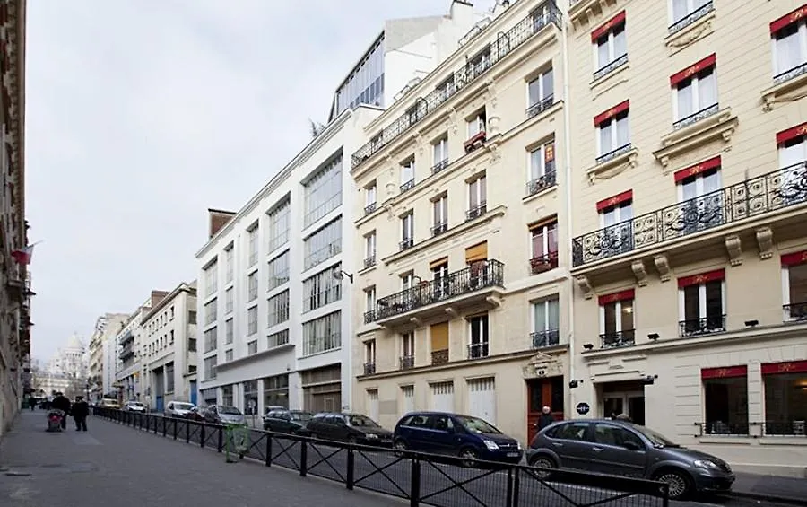 Hotel Riviera Renovated Parigi 3*,