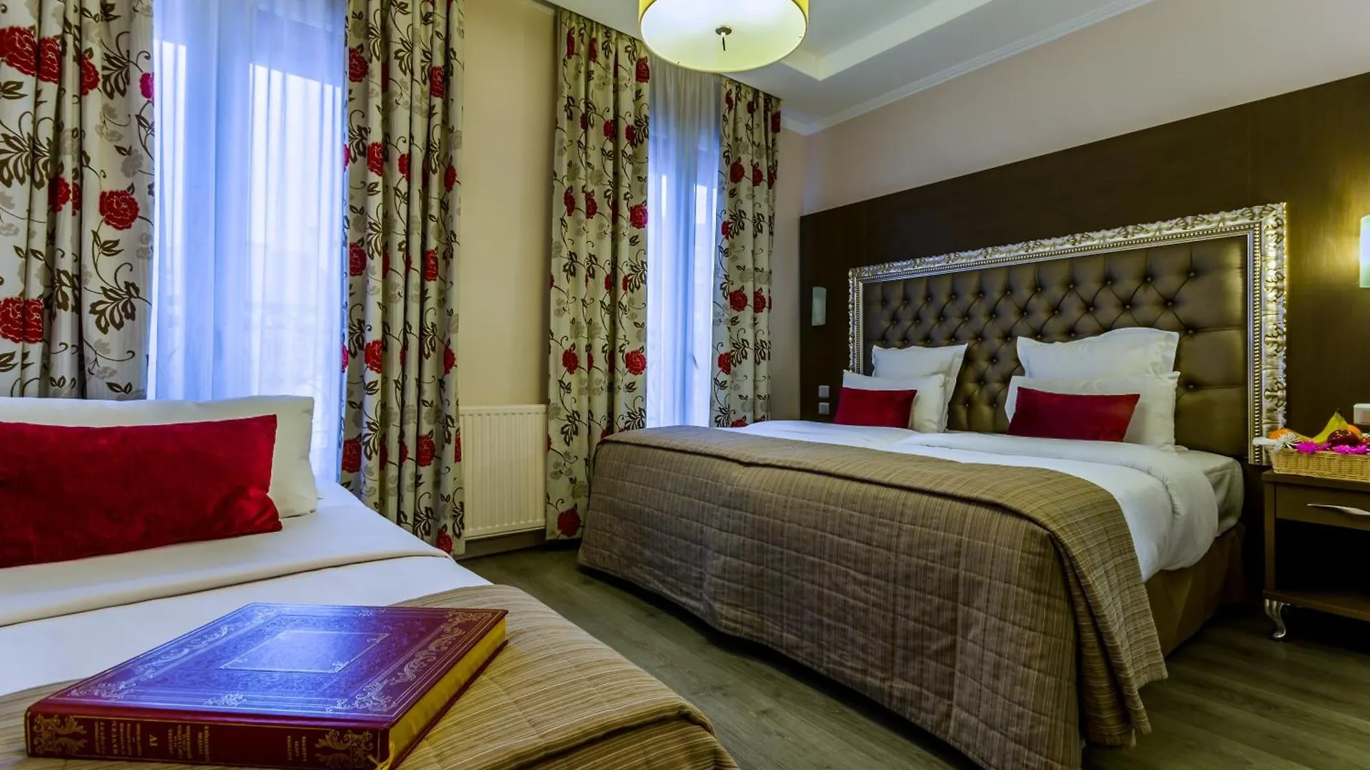 Hotel Riviera Renovated Paris