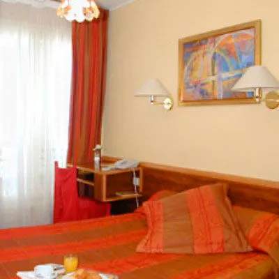 Hotel Riviera Renovated Paris