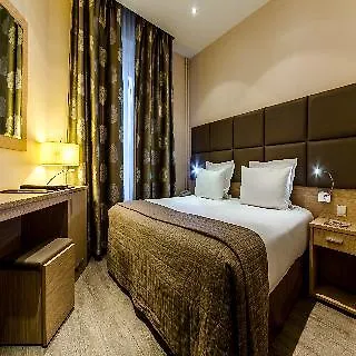 Hotel Riviera Renovated Paris 3*,