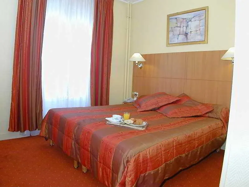 Hotel Riviera Renovated Paris