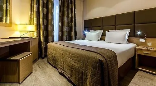 Hotel Riviera Renovated Paris 3*,  France